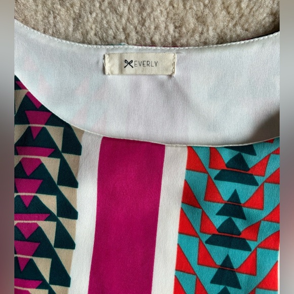 Everly Multi Colored Dress. Size Small. - Picture 2 of 3